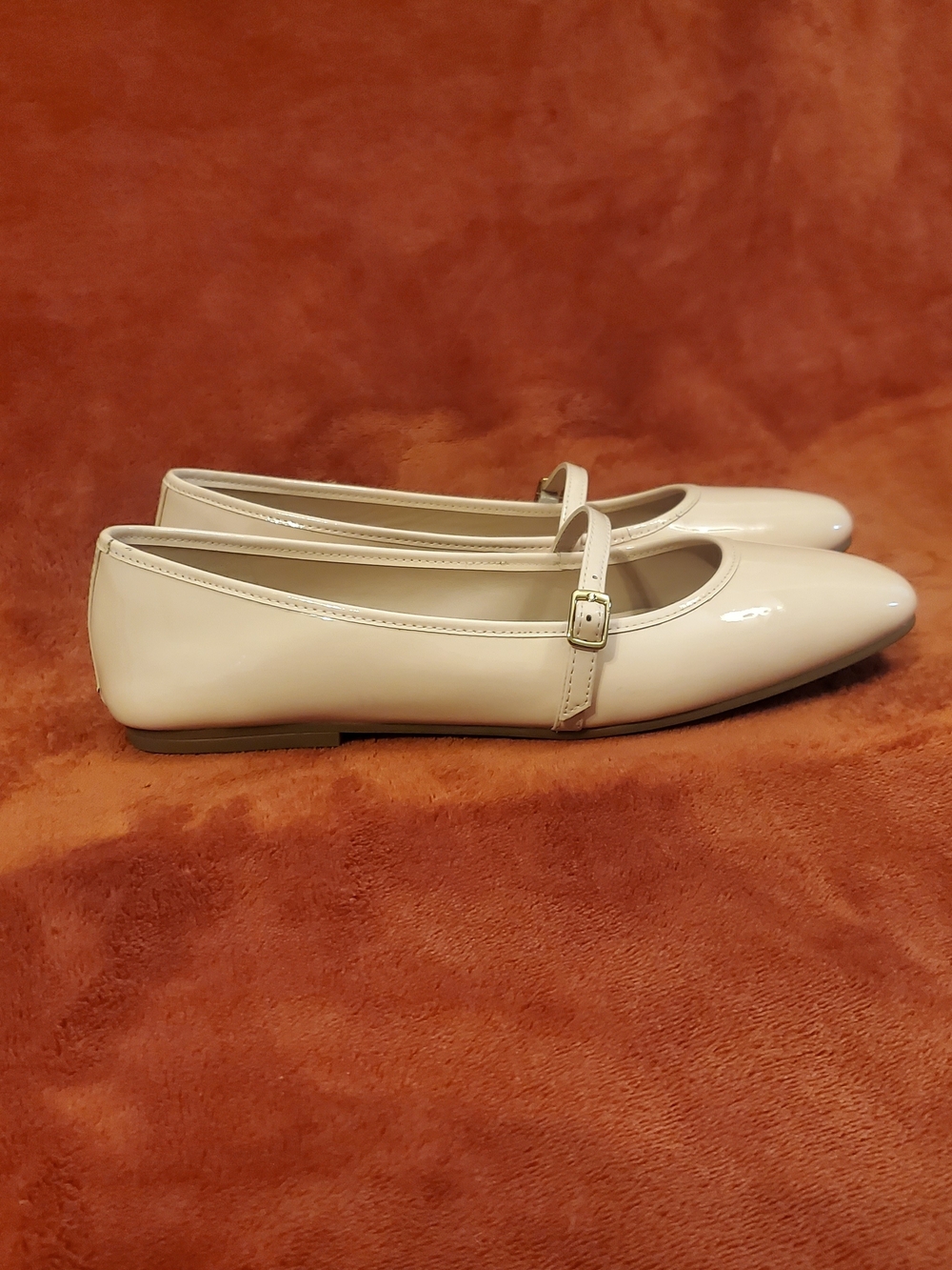 COLE HAAN Mary Jane Flats in patent Baby Pink with Adjustable Strap